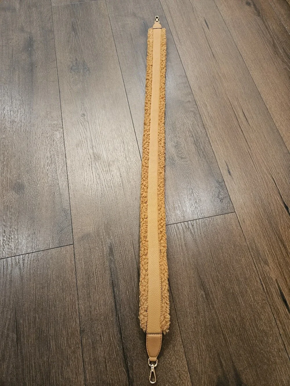 NEW Michael Kors Sherpa Teddy Leather Wide Bag Strap From Mirella Bag Camel Gold